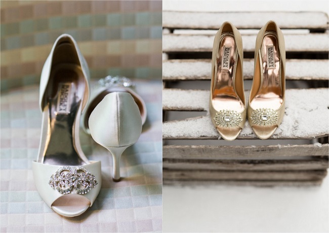 золотые свадебные туфли 