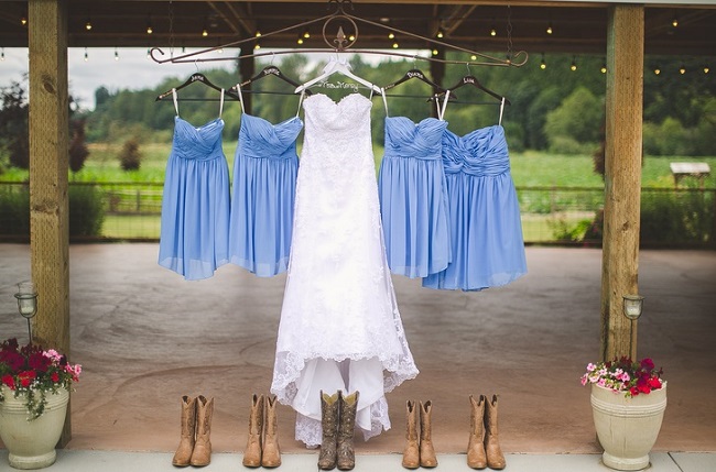 голубые свадебные платья подружек невесты