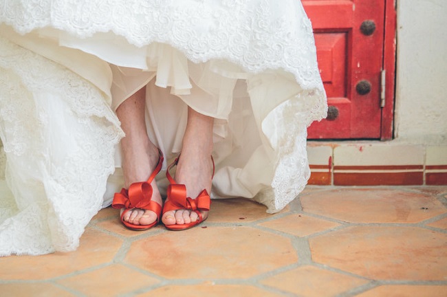 оранжевые туфли с открытым носом и бантом на свадьбу