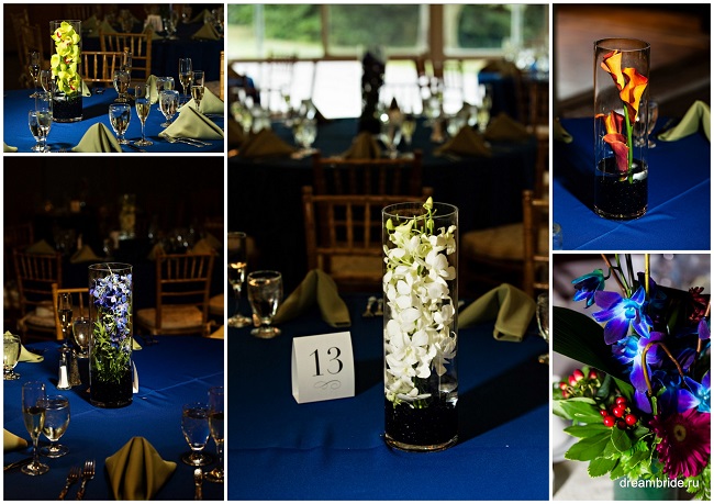 синие скатерти и цветы на свадебном столе 