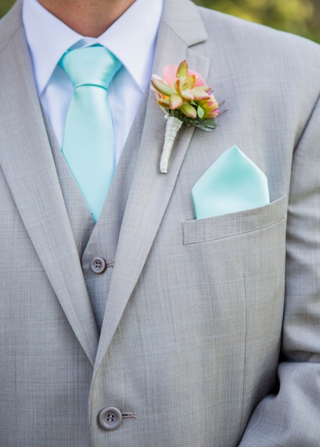 галстук и платочек цвета тиффани/мятный для жениха
