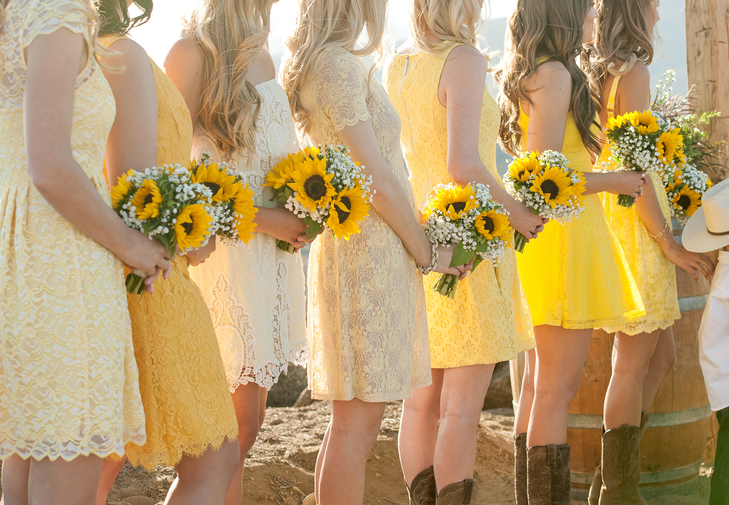 желтые короткие платья для подружек невесты